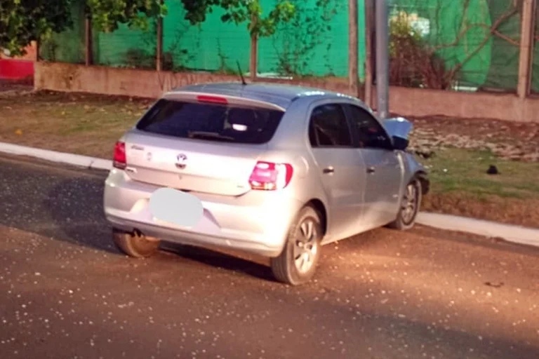 Un motociclista sufrió múltiples fracturas tras un choque a la salida de una fiesta en Concordia