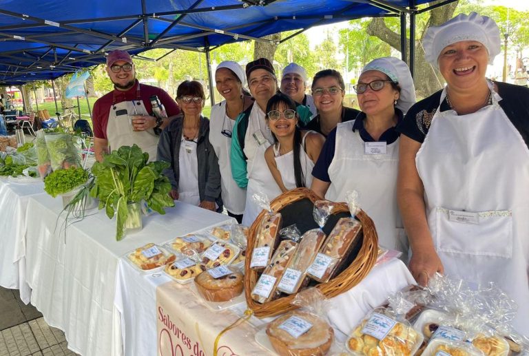 Vuelve la Feria de Emprendedores a Plaza 25 de Mayo: conocé los días y productos disponibles este mes