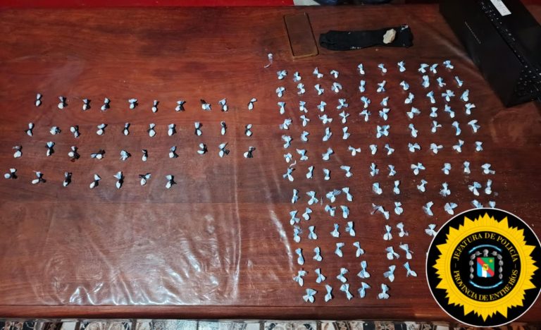 Cayó una banda tras múltiples allanamientos en el Barrio Fátima 2 y secuestraron una fortuna en dosis