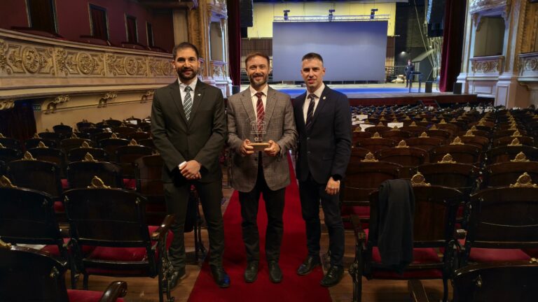 Concordia recibe un prestigioso reconocimiento nacional por su manejo de los fondos públicos