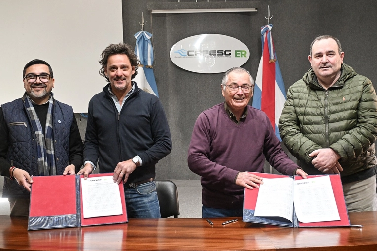 CAFESG firmó el contrato para la reforma integral de una escuela concordiense