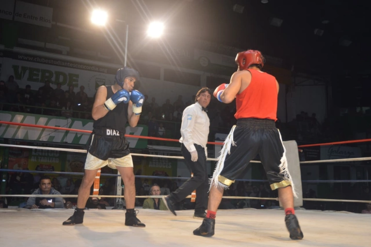 El Gigante Verde se llena de emoción con boxeo amateur este viernes