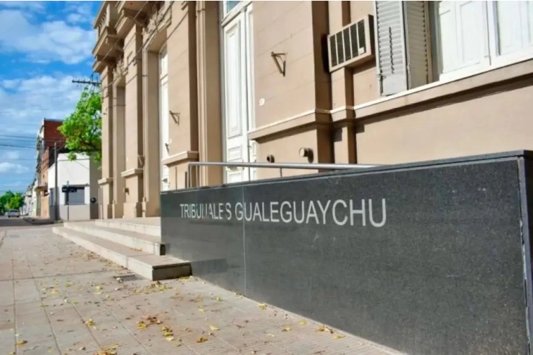 Culpable de Abuso: Un Hombre Enfrenta Hasta 20 Años de Prisión por Delitos Contra su Hijastra