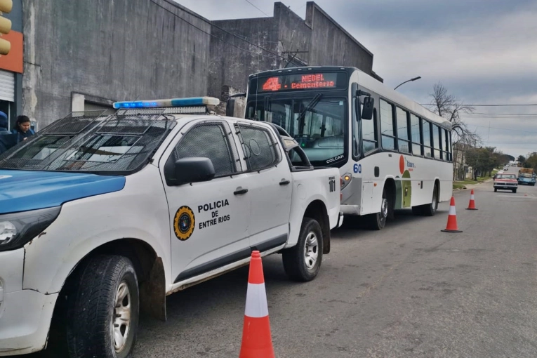 Hombre de 52 años detenido por exhibiciones obscenas en colectivo