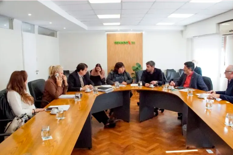 Senadores Avanzan en la Eliminación de Pensiones Vitalicias para Exgobernadores