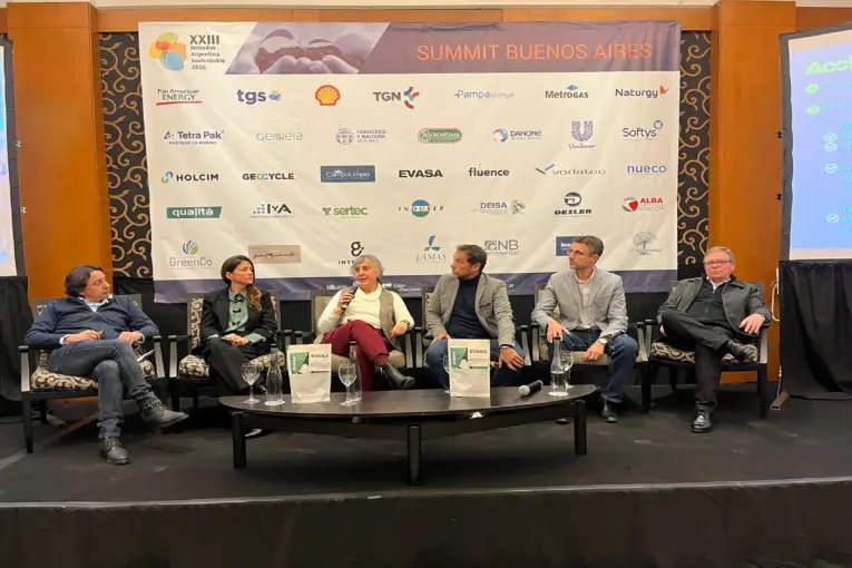 Entre Ríos Brilla en el Foro Nacional con Innovadoras Políticas de Gestión de Residuos