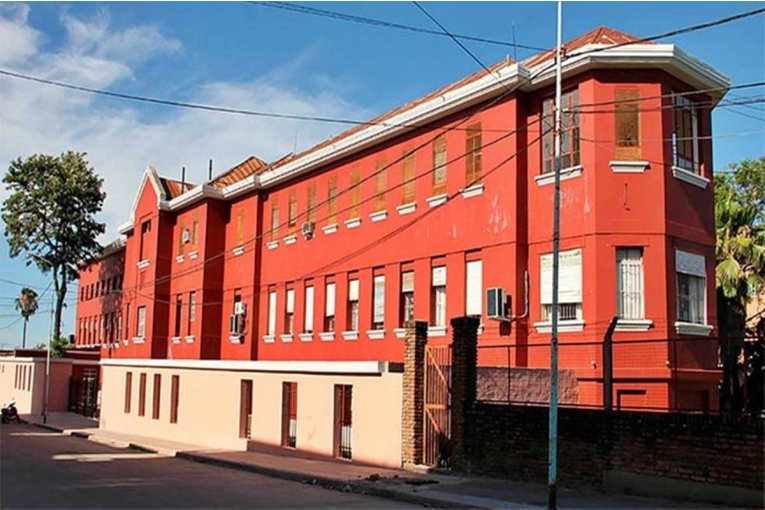 El Hospital Felipe Heras podría sumar paneles solares gracias a una donación