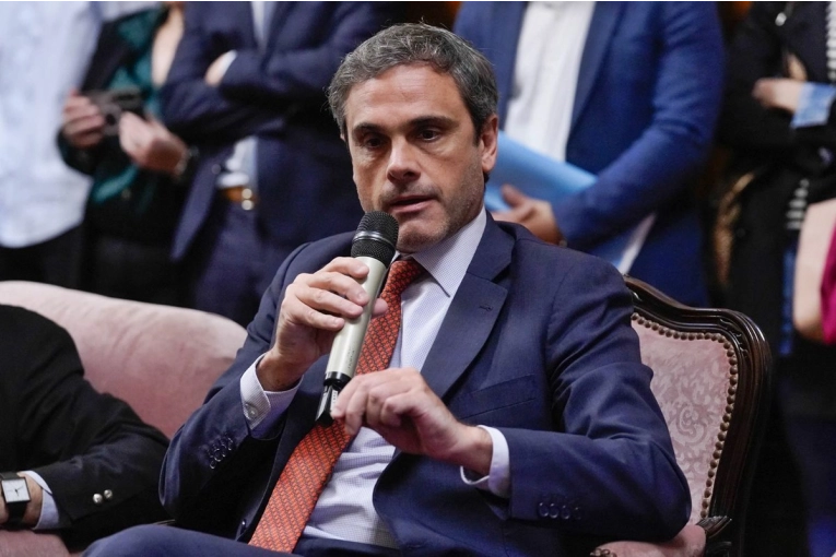 Guillermo Michel alerta sobre la creciente informalidad laboral y la caída del IVA en Argentina