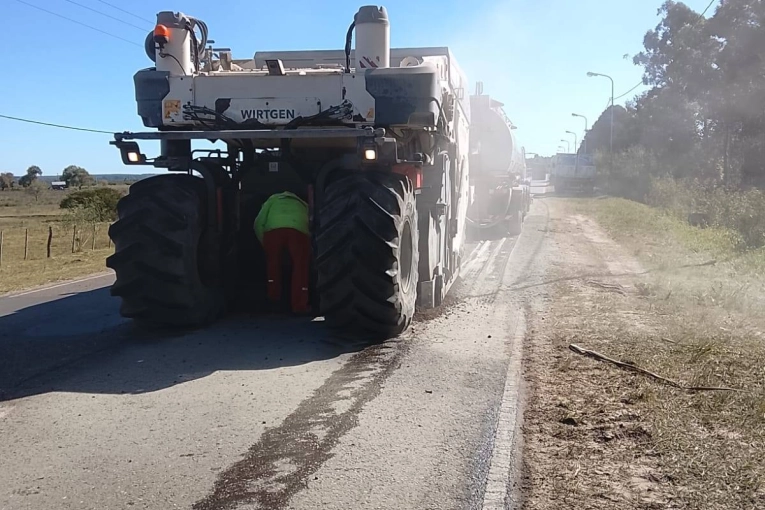 La Ruta Provincial Nº 4 avanza hacia su finalización con bacheo completo y próximo pintado