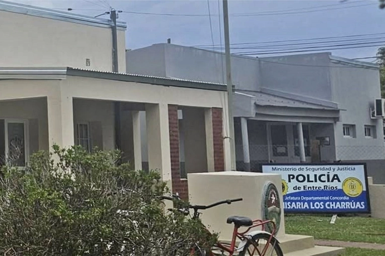 Los Charrúas da la bienvenida a su nuevo Comisario