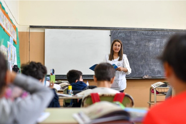 Entre Ríos Supera el Promedio Nacional en Resultados de Aprender 2025
