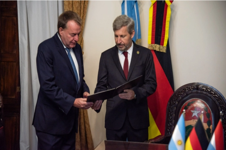 Frigerio impulsa las exportaciones entrerrianas en Hamburgo
