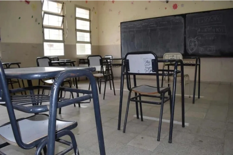 Docentes de Entre Ríos se suman al paro nacional por mejoras salariales