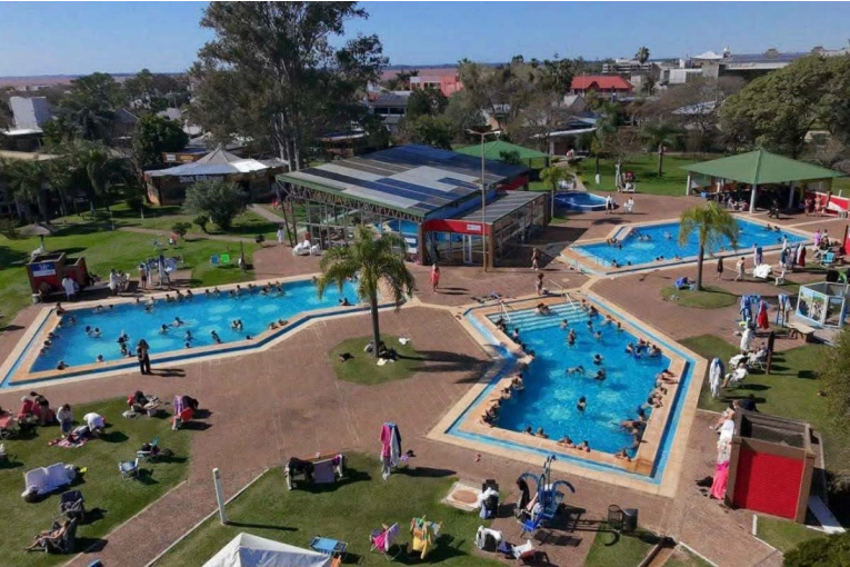 Federación supera expectativas turísticas en vacaciones de invierno gracias a su Parque Termal