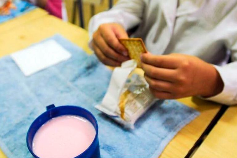 AGMER Alerta sobre Nuevas Normativas en Comedores Escolares: ¿Qué Implicaciones Tendrán?