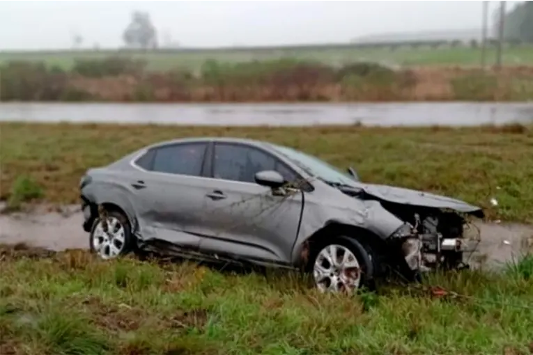 Desplome en Ruta 14: Auto con Beba a Bordo Sufre Accidente