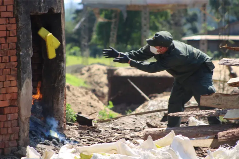 Destrucción de Drogas: Más de Cuatro Toneladas de Marihuana Incineradas en Misiones