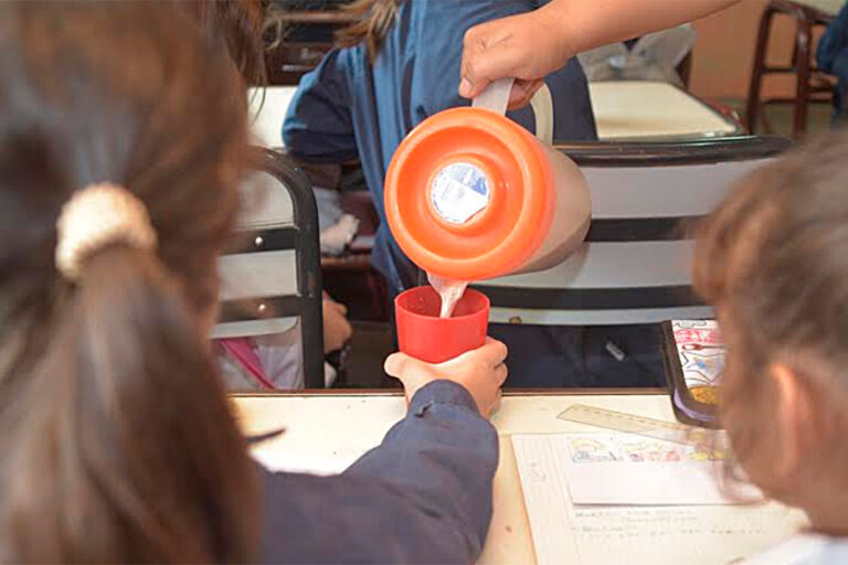 Propuesta para Revitalizar Comedores Escolares: Impulsar la Producción Local en Entre Ríos