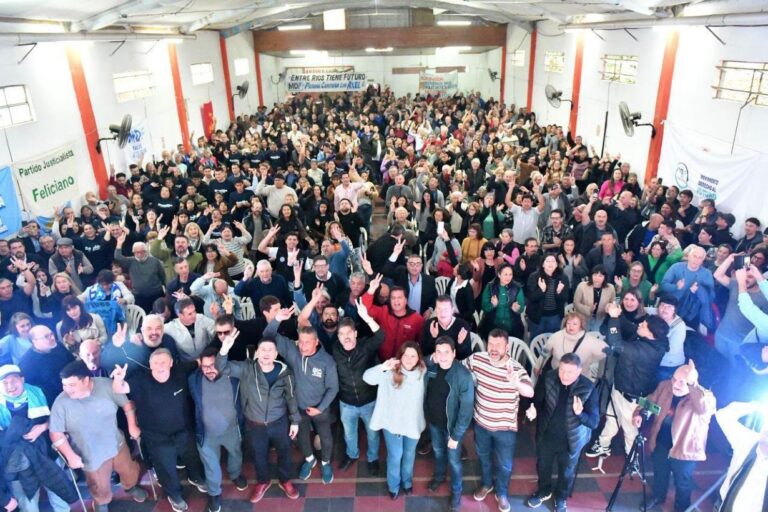 Kicillof y su equipo refuerzan la estructura política en Entre Ríos