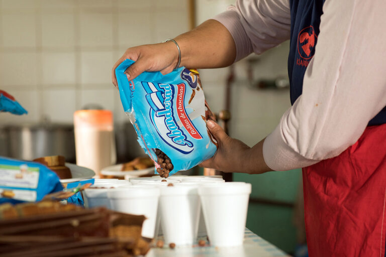 Directivos Educativos de Entre Ríos se Oponen al Sistema de Alimentación Escolar de Teknofood