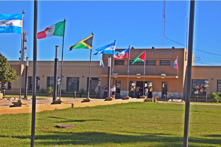 Gran Feria Gastronómica y Muestra de Educación para Adultos en Concordia