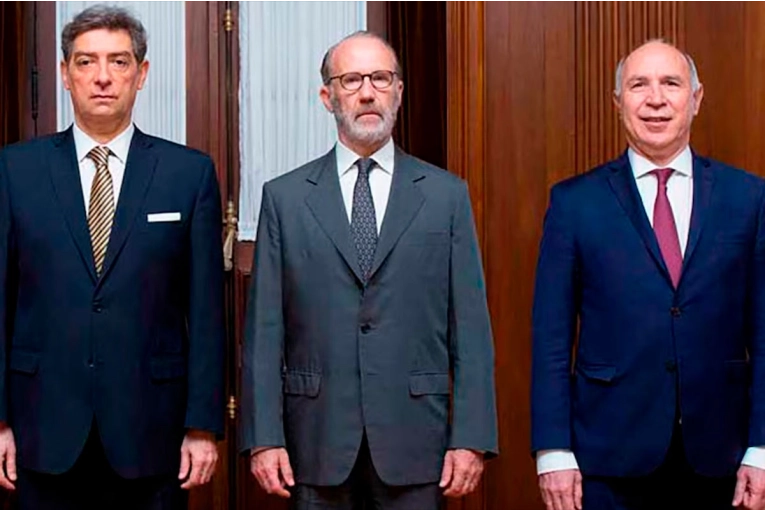 La Corte Suprema ratifica la irrecurribilidad del veredicto de un jurado popular
