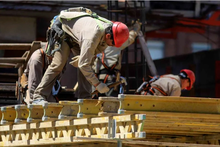 Incremento Salarial para Empleados de la Construcción: Nuevos Valores en Octubre Incremento Salarial para Empleados de la Construcción: Nuevos Valores en Octubre