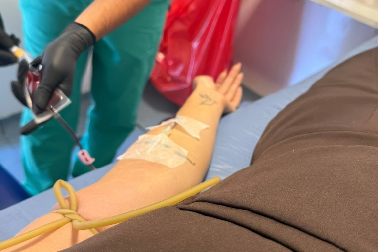 Cruz Roja Promueve la Donación de Sangre con Éxito en Concordia