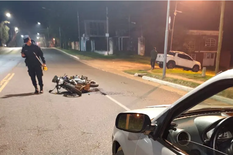 Joven hospitalizada tras accidente de tránsito en Concordia
