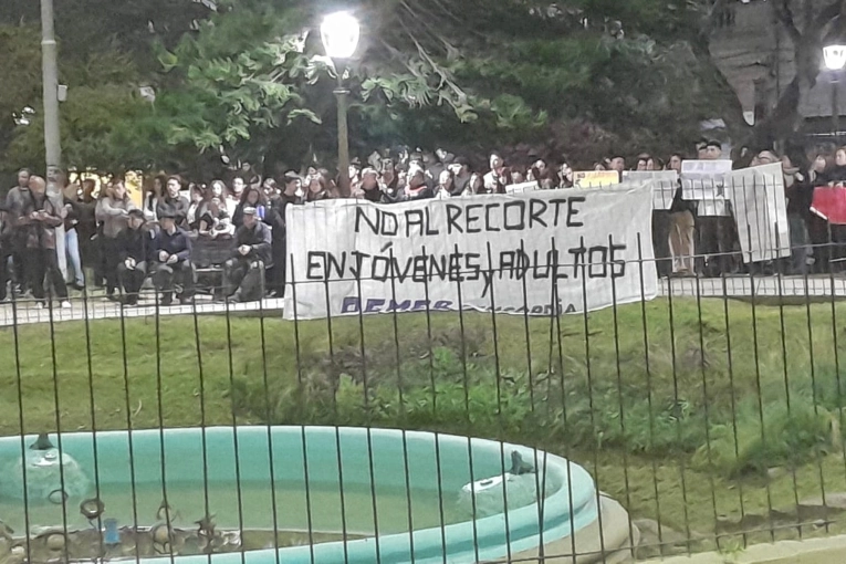 Educación para Adultos en Concordia: Un llamado a la acción ante posibles ajustes