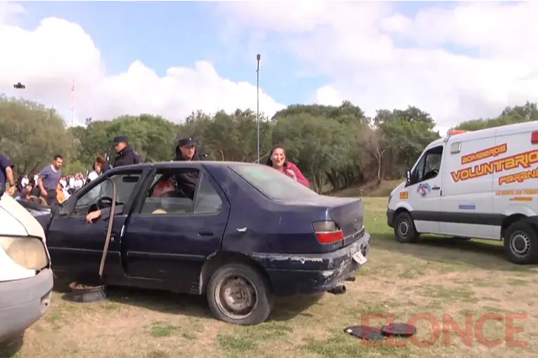 Simulacro en UADER: Fuerzas de Emergencia se Preparan para Situaciones Críticas