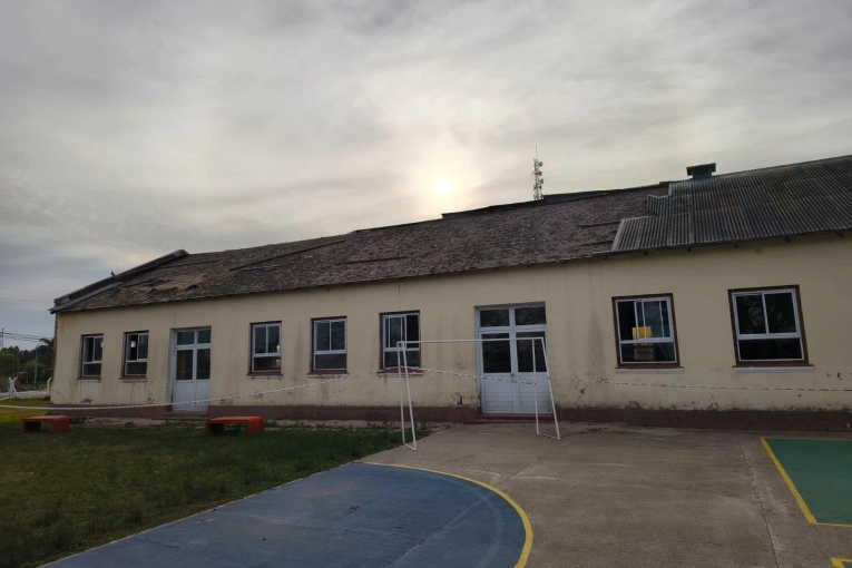 Denuncian la falta de reparaciones en la Escuela Alberdi de La Criolla