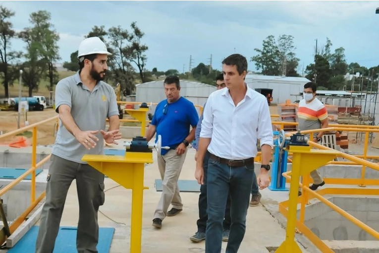 Cresto exige reactivación de la planta potabilizadora en Concordia tras tres años de inactividad