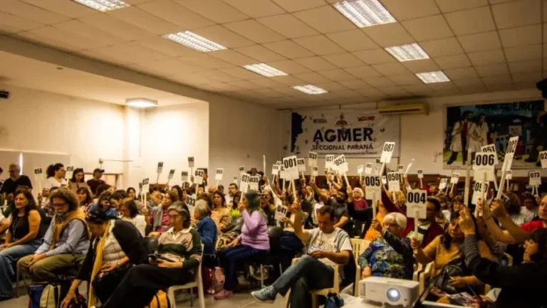 Docentes de Entre Ríos inician paros por reclamos salariales
