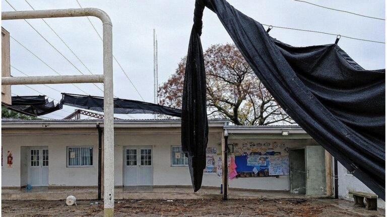 Fuerte temporal en Concordia: daños significativos en escuela por vientos de 130 km/h Fuerte temporal en Concordia: daños significativos en escuela por vientos de 130 km/h