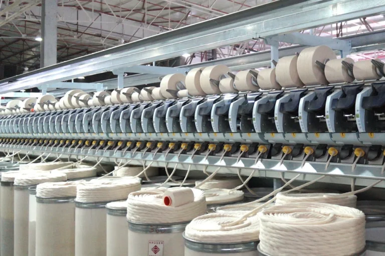 La Industria Textil Enfrenta Caídas Históricas y Pérdida de Empleo