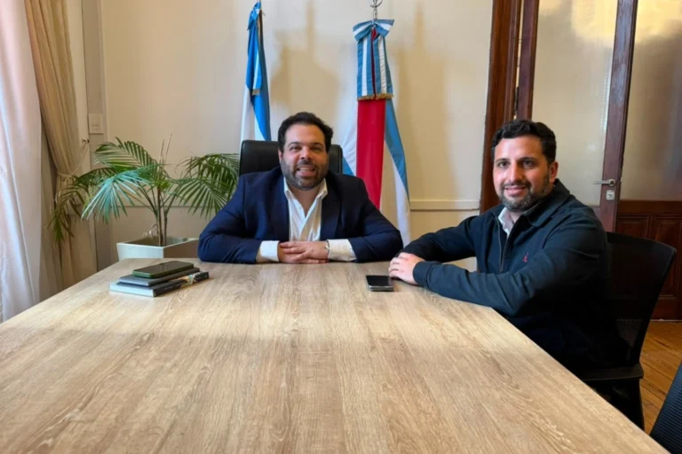 Fortaleciendo Vínculos: Reunión Clave entre el Ministerio de Gobierno y la Coordinación Local Fortaleciendo Vínculos: Reunión Clave entre el Ministerio de Gobierno y la Coordinación Local