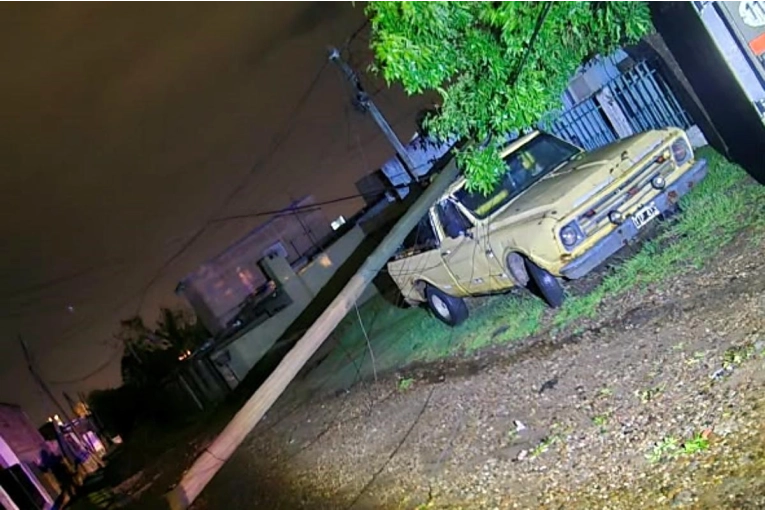 La Cooperativa Eléctrica enfrenta largas horas de reparaciones tras la tormenta La Cooperativa Eléctrica enfrenta largas horas de reparaciones tras la tormenta