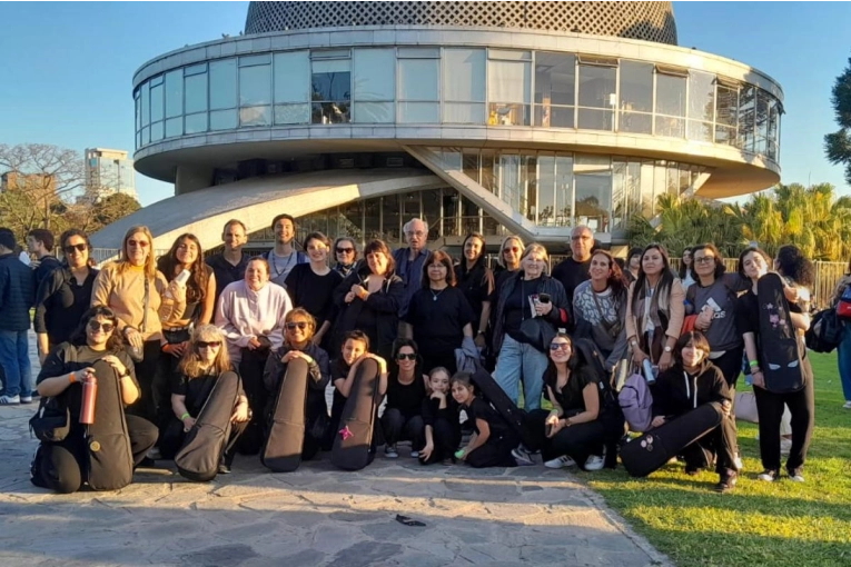 Récord Nacional: Violinistas de Concordia Brillan en el Violin Fest Récord Nacional: Violinistas de Concordia Brillan en el Violin Fest