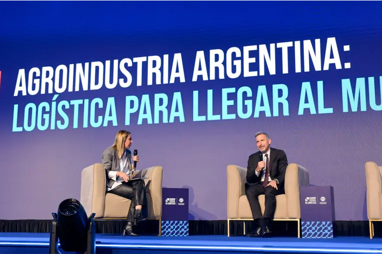 Frigerio propone transformar la logística entrerriana para atraer inversiones Frigerio propone transformar la logística entrerriana para atraer inversiones