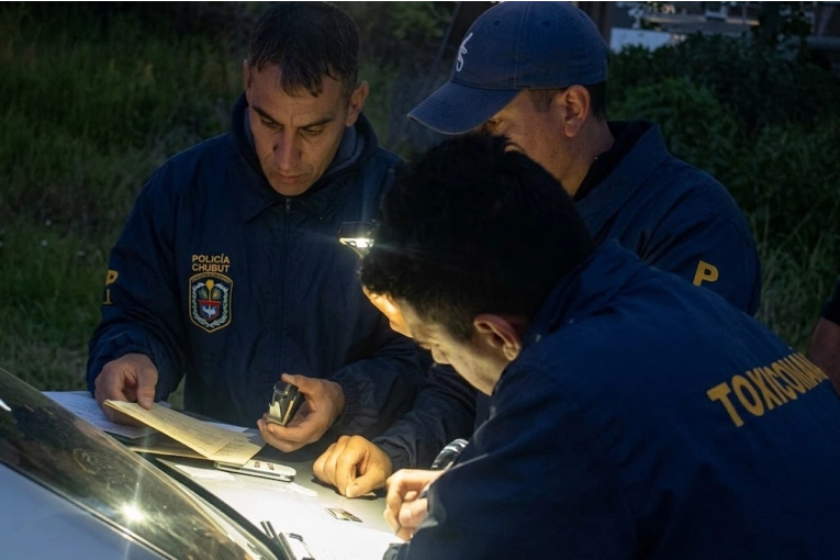 Descubren marihuana en auto uruguayo durante control en General Campos Descubren marihuana en auto uruguayo durante control en General Campos