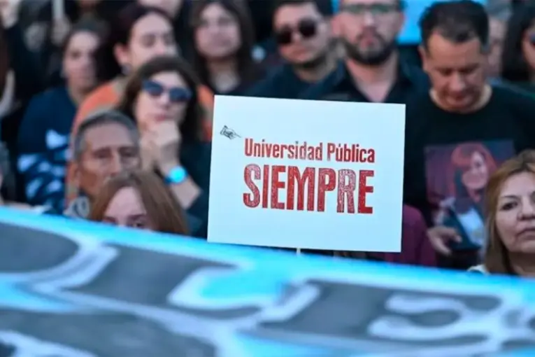 Nodocentes Universitarios Anuncian Paros Nacionales: ¿Qué Implicaciones Tendrán? Nodocentes Universitarios Anuncian Paros Nacionales: ¿Qué Implicaciones Tendrán?