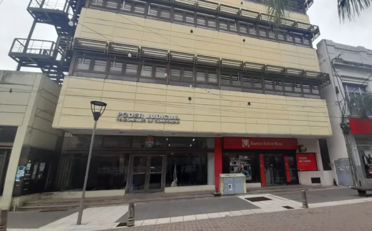 Ex funcionario de Federal enfrenta condena por Peculado: Detalles del juicio Ex funcionario de Federal enfrenta condena por Peculado: Detalles del juicio