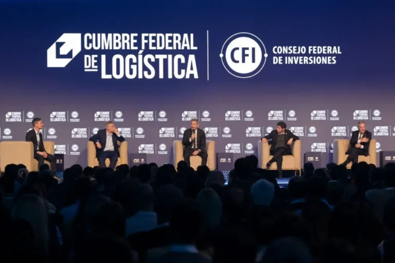 Frigerio Expone en Cumbre de Logística: Impulsando el Desarrollo de Entre Ríos