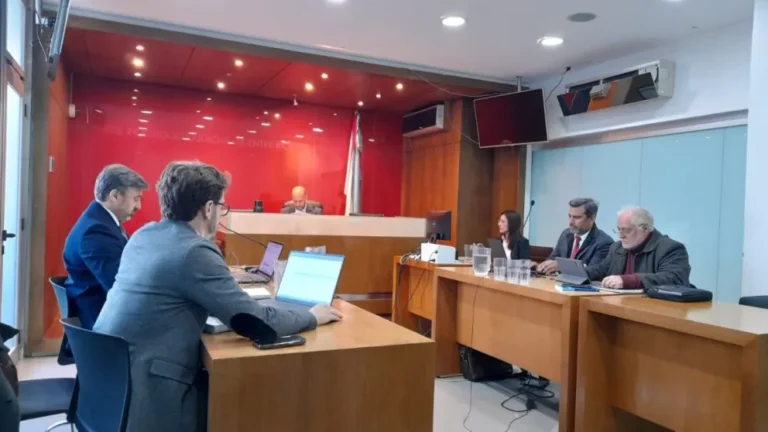El ex gobernador Urribarri y un empresario paraguayo enfrentan graves acusaciones de enriquecimiento ilícito