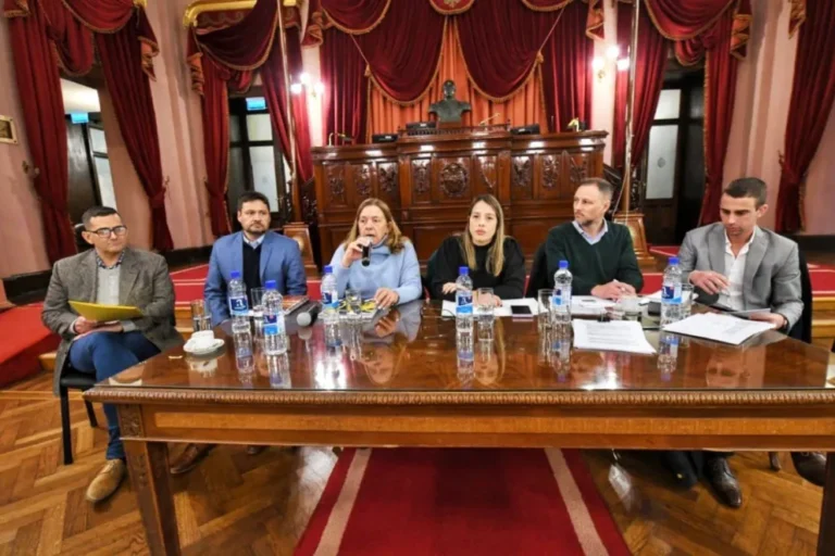 La ministra Berisso comparecerá ante Diputados para abordar comedores escolares