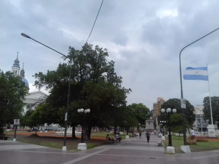 Clima en Entre Ríos: Un domingo nublado y templado se avecina