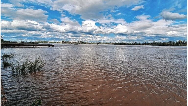 Concordia se prepara para una posible evacuación masiva por crecida del río