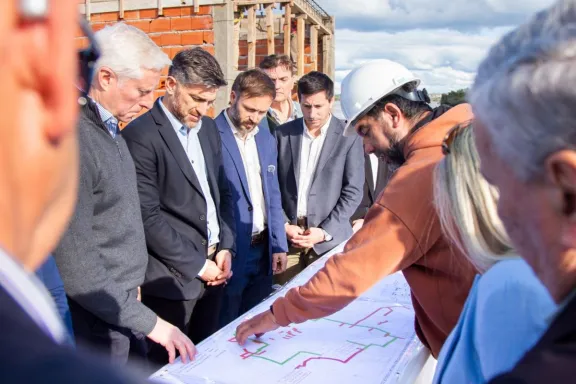 Avanza la obra de agua potable en Concordia: autoridades destacan su importancia Avanza la obra de agua potable en Concordia: autoridades destacan su importancia